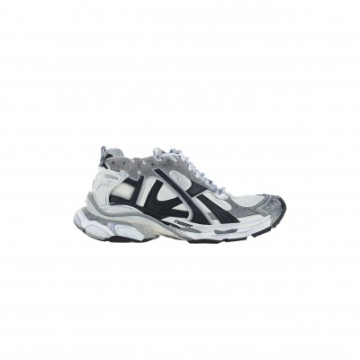 BALENCIAGA RUNNER SNEAKER WORN OUT GREY WHITE BLACK 772774W3RNY9012